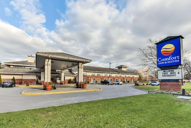 Gallery - Comfort Inn & Suites Ambassador Bridge