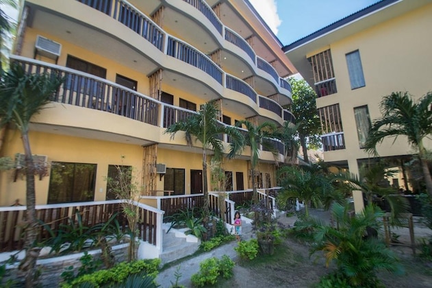 Gallery - Bamboo Beach Resort