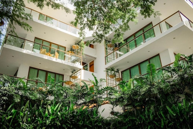 Gallery - Kovay Gardens