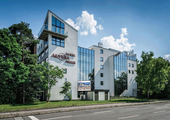 Gallery - Arvena Messe