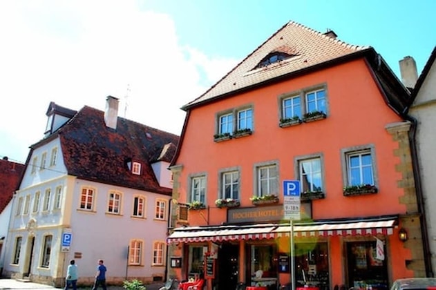 Gallery - Hotel & Café Göller