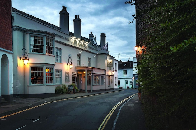 Gallery - The Globe