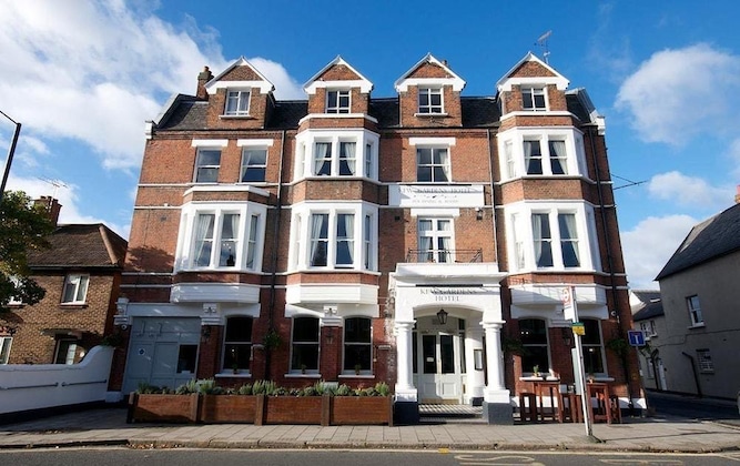 Gallery - Kew Gardens Hotel