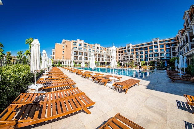 Gallery - Premier Fort Beach Hotel