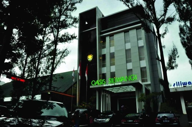 Gallery - Oasis Siliwangi Sport Hotel