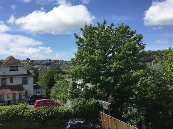 Gallery - Acorn Lodge