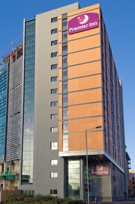 Gallery - Premier Inn Sheffield Cc St Marys Gate
