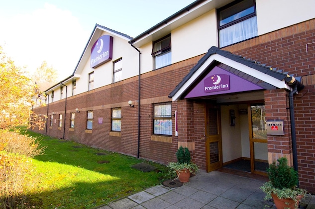 Gallery - Premier Inn Liverpool (Tarbock)