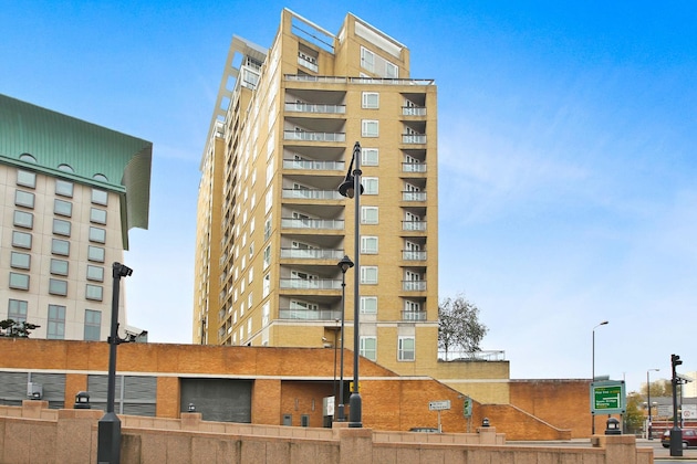 Gallery - Circus Apartments By Bridgestreet