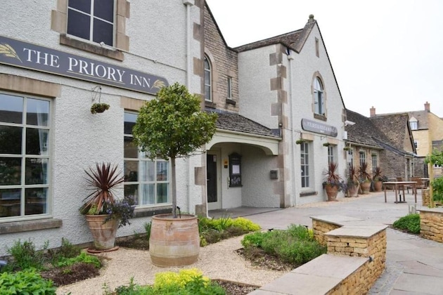 Gallery - The Priory Inn
