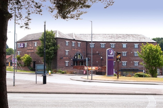 Gallery - Premier Inn Falkirk Central