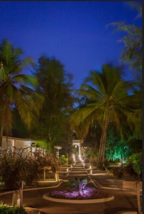 Gallery - Kisiwa On The Beach