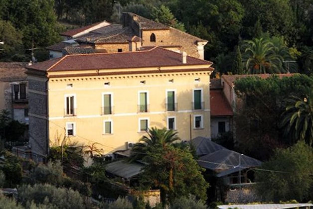 Gallery - Villa Euchelia Resort