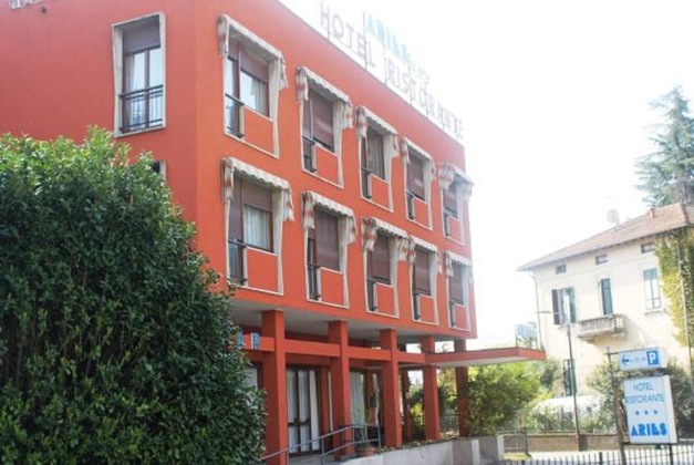 Gallery - Hotel Aries