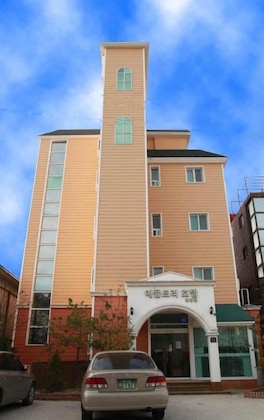 Gallery - Appletree Hotel