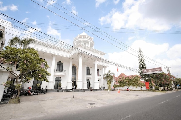 Gallery - The Grand Palace Hotel - Yogyakarta