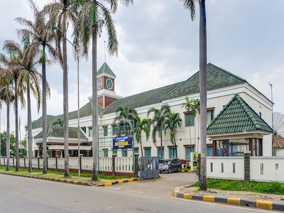 Gallery - Grand Cikarang Hotel