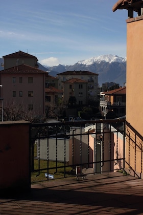 Gallery - Santanna