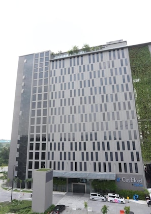 Gallery - E.City Hotel At Onecity