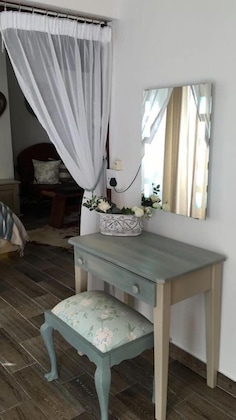 Gallery - French Lodge International