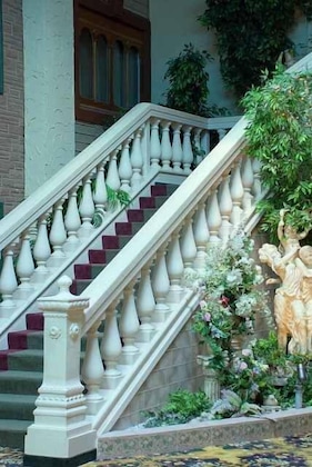 Gallery - Garden Place Hotel