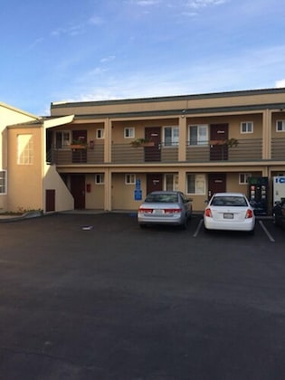 Gallery - Pacific Best Inn