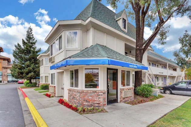 Gallery - Motel 6 Rohnert Park