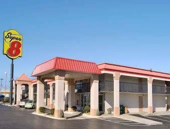 Gallery - Super 8 By Wyndham Oklahoma Fairgrounds