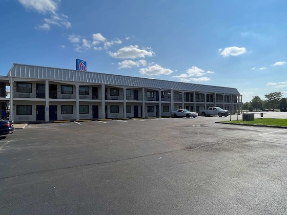 Gallery - Motel 6 Lafayette In