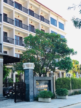 Gallery - Sunshine Hotel