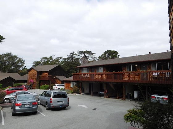 Gallery - Pacific Gardens Inn