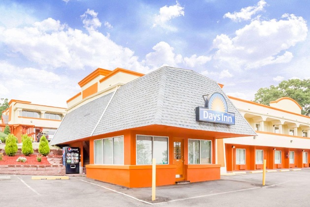 Gallery - Super 8 By Wyndham Oklahoma Frontier City