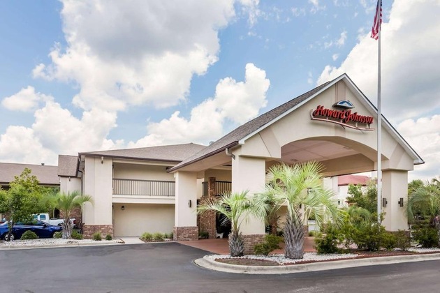 Gallery - Howard Johnson By Wyndham Savannah Ga