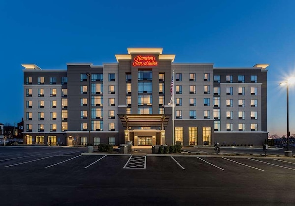 Gallery - Hampton Inn & Suites Newport Cincinnati