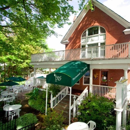 Gallery - Greenbriar Inn