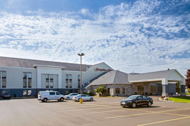 Gallery - Hampton Inn Sault Ste Marie