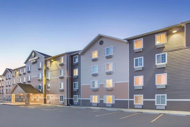 Gallery - Woodspring Suites Sioux Falls