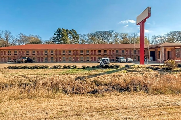 Gallery - Oyo Hotel Jefferson Tx Hwy 59
