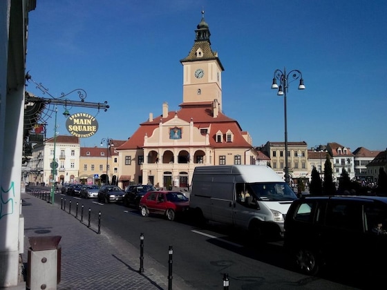 Gallery - Main Square Apartments & More