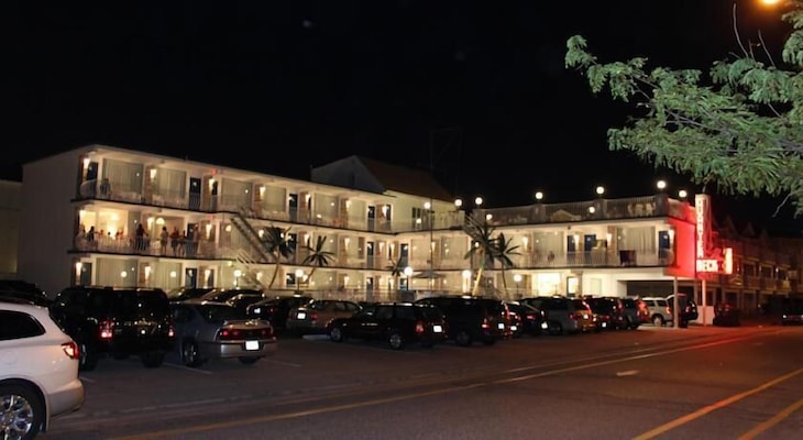 Gallery - Quarterdeck Motel