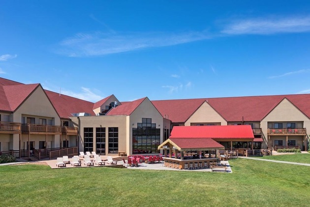 Gallery - Arrowwood Resort At Cedar Shore
