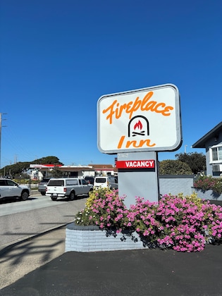 Gallery - Monterey Fireplace Inn