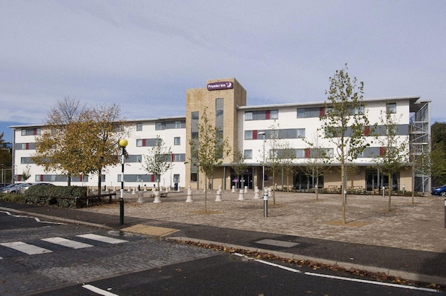 Gallery - Premier Inn Rochester