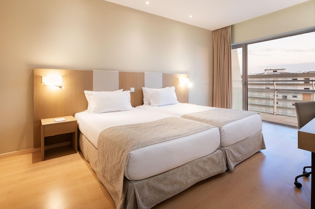 Gallery - Eurostars Oasis Plaza Hotel