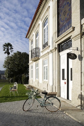 Gallery - Solar Egas Moniz Charming House & Local Experiences