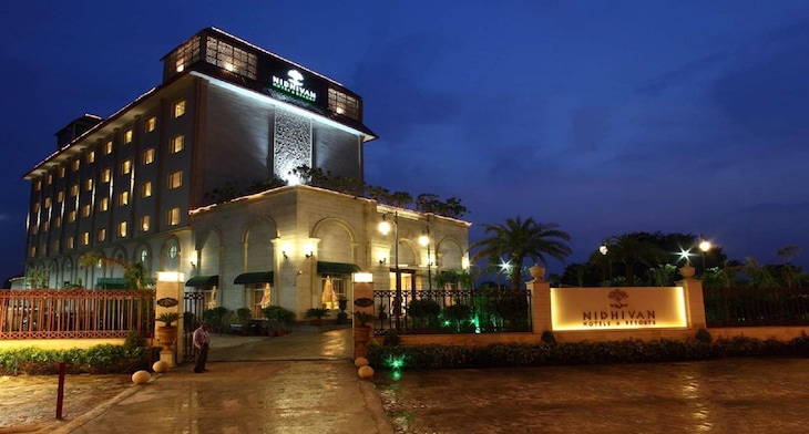 Gallery - Nidhivan Sarovar Portico Vrindavan