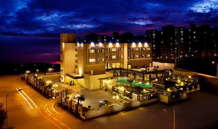 Gallery - Golden Tulip Bhiwadi