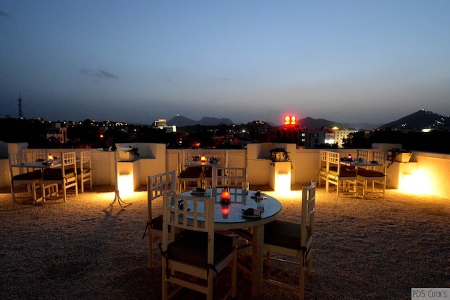 Gallery - Radiant Globus Hotels