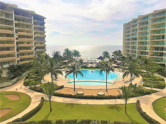 Gallery - Delcanto Residences By Latour
