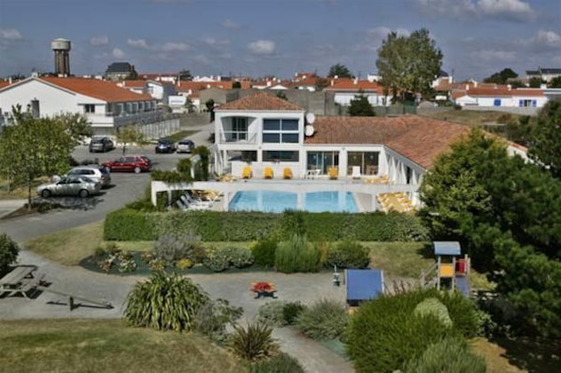 Gallery - Edena